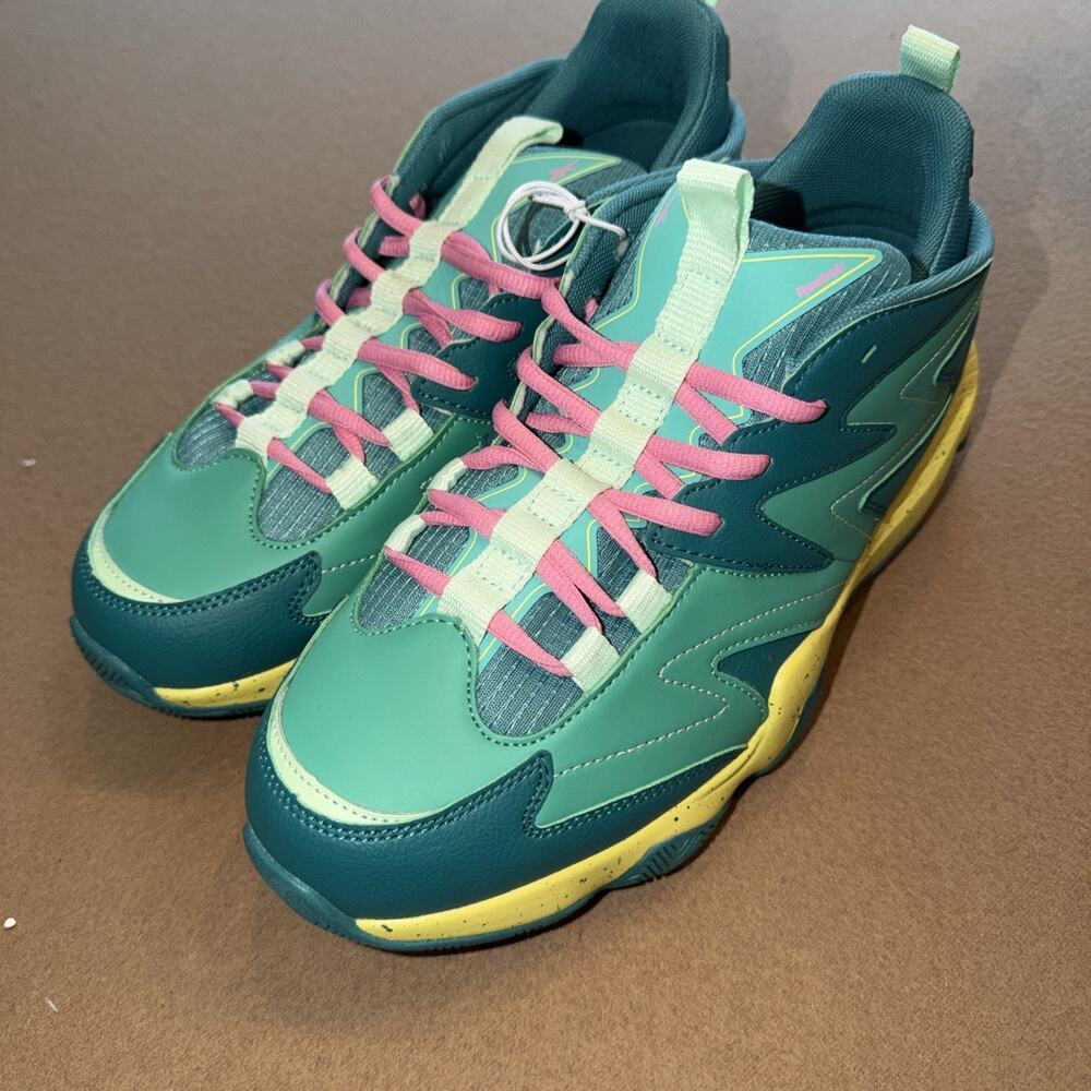 Reebok Men’s Low Easter Teal Gr/ Pink Yellow Men's Basketball Sneakers Size 9.5